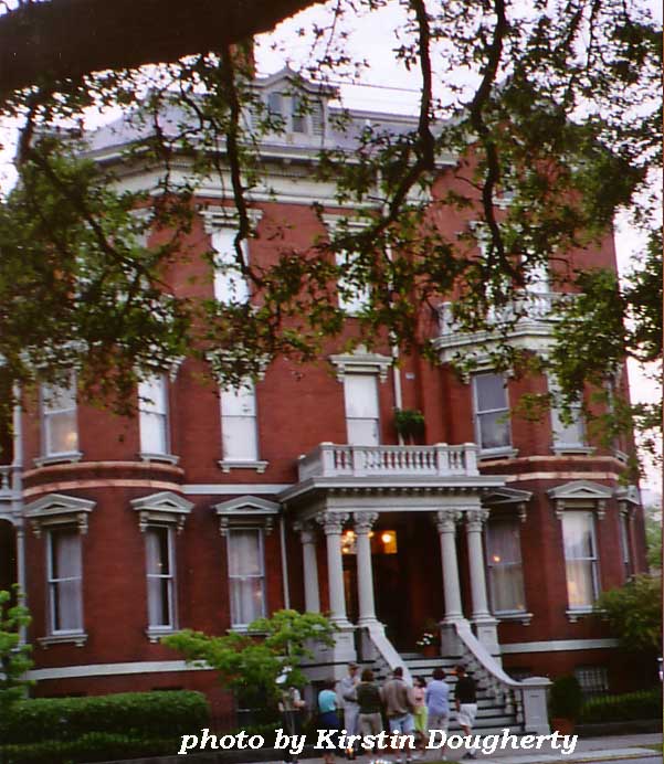 keyhoehouse.jpg